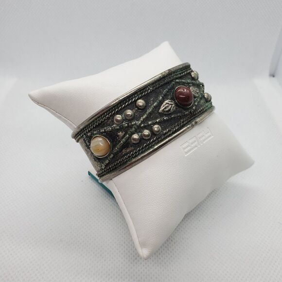 Vintage Silver Cuff Bracelet with Stones & Design - Picture 2 of 6